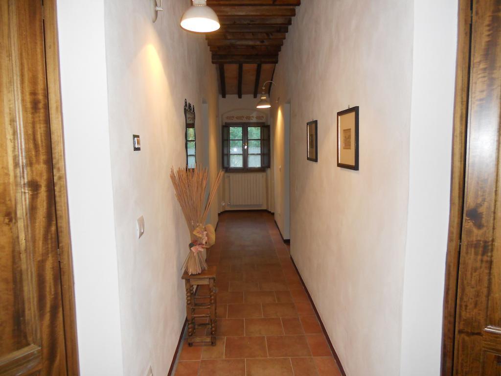 Podere Pian Dei Gelsi โวลแตร์รา ภายนอก รูปภาพ